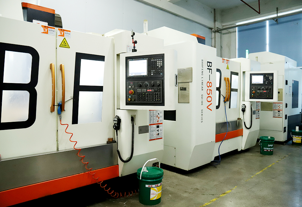 廠(chǎng)房(fáng)直拍(pāi)