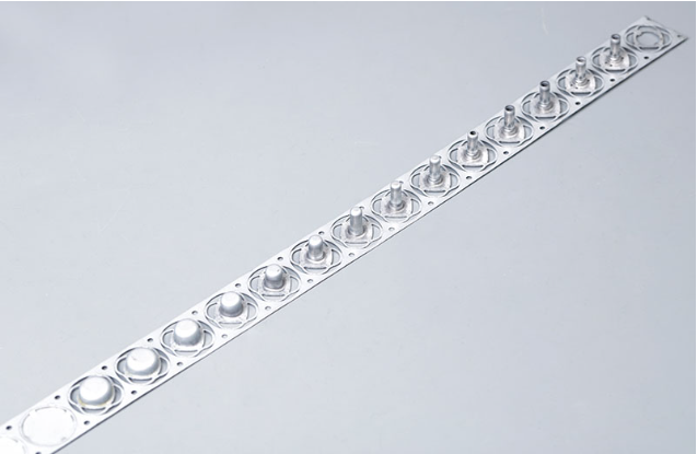 拉伸件(jiàn)料帶