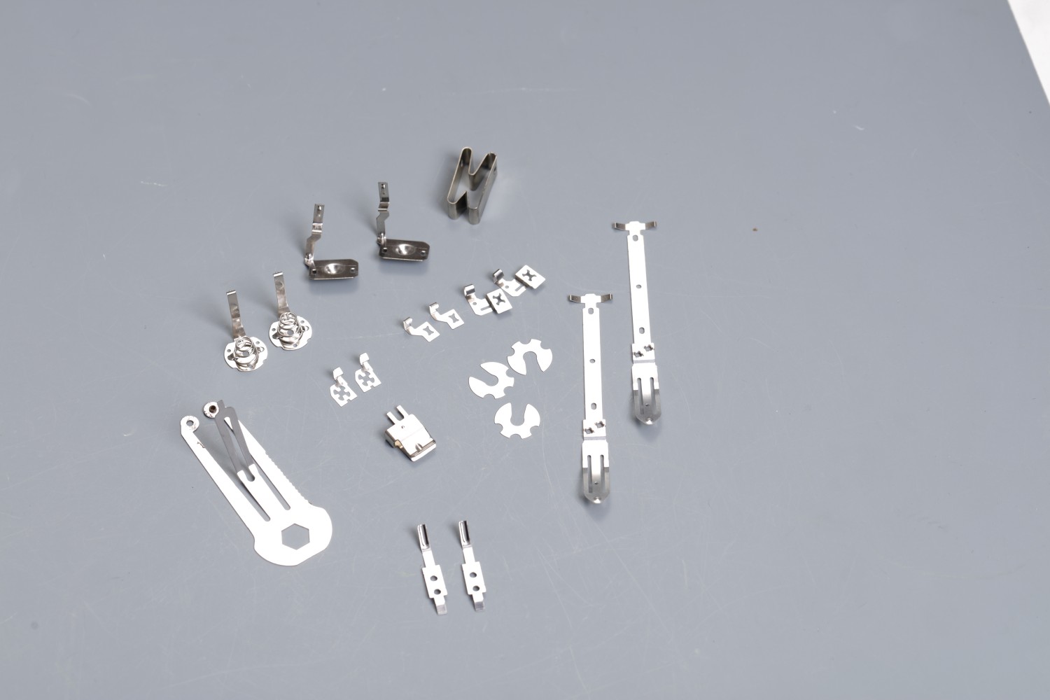 不(bù)鏽鋼彈片連接片